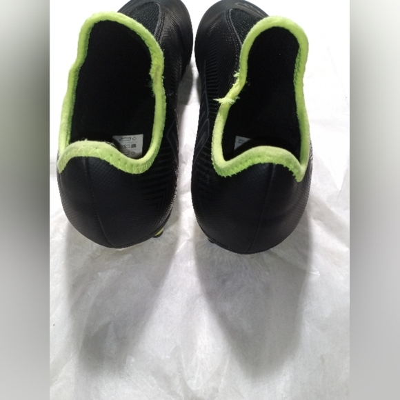 Puma Black and Lime Green Athletic Shoes - Picture 5 of 10